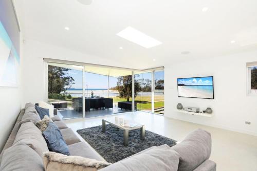 Waterview by Experience Jervis Bay