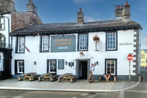 . Crown and Cushion Appleby