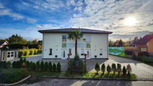 Ferienwohnungen Im Grund 22, 22a, 22c Birkenstein in Hoppegarten, Deutschland