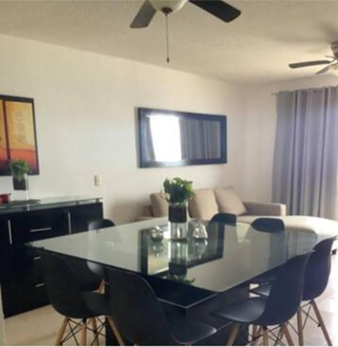 Cozy Condo Front ocean beach view Room Type - Two-Bedroom Apartment