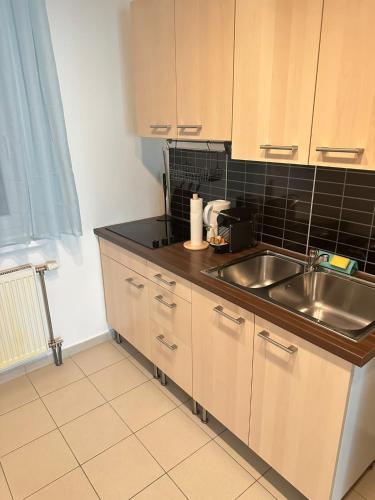  Modern Flat incl Parking, near Metro U1 in Wien
