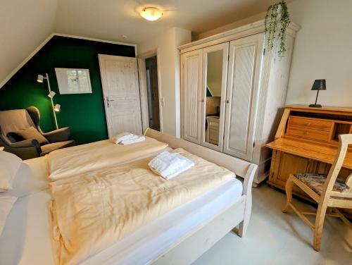 Ferienhaus Ellen OG Whg - image 4