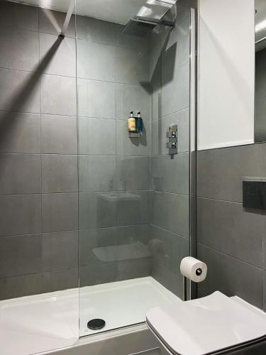 Elmardi Residence -Central 2-Bed Apartment, 10-Min Walk to City Centre, Birmingham (foto 11)