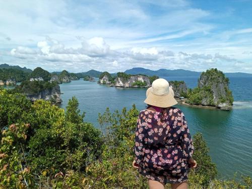 David HOMESTAY RAJA AMPAT