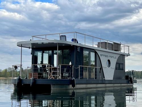 Houseboat on the Dahme, Wildau