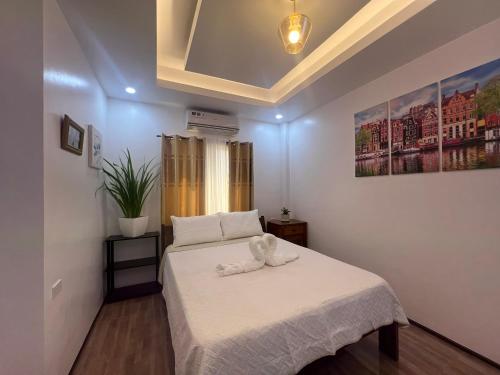 RICH-VANIA SUITES RICH-VANIA SUITES