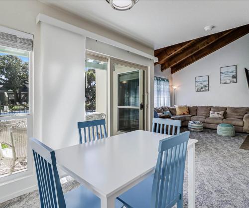 บริการและสิ่งอำนวยความสะดวก, Tranquil Bay RRYC50 in ฟูลตัน