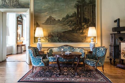 Facilities, Skjoldenæsholm Slot in Jystrup