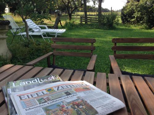 Dārzs, All Seasons Bed & Breakfast in Kerpen (Eifel)
