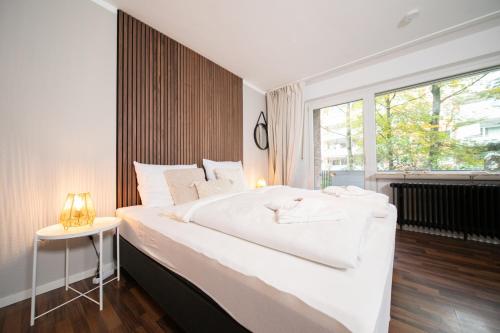 Favorite Stays - Suite and More - Westfeld - Apartment - Neuss