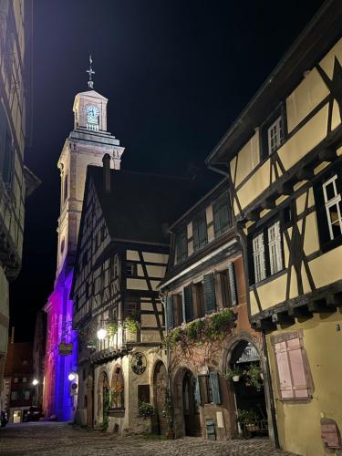 La Chambre des Trois Églises (La Chambre des Trois Eglises) in Riquewihr