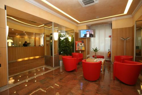 Lobby, Le Petit Hotel in Turin