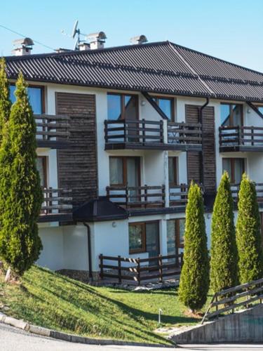 Vlašićka ruža Eko FIS 303 (Vlasicka ruza Eko FIS 303) in Šišava