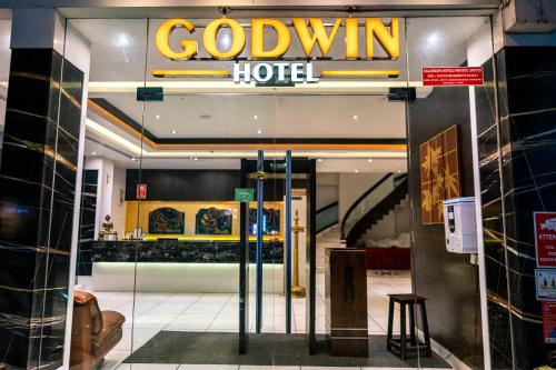 Hotel Godwin Deluxe -Near New Delhi Railway Station - Paharganj