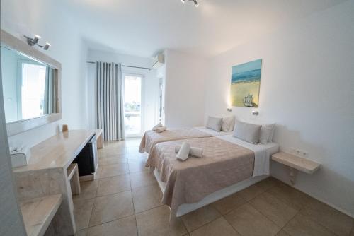 Superior Double Room image 5
