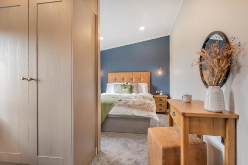 Oak Tree Timber Holiday Lodge in Bassenthwaite