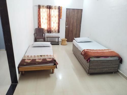 GURUKRUPA HOME STAY