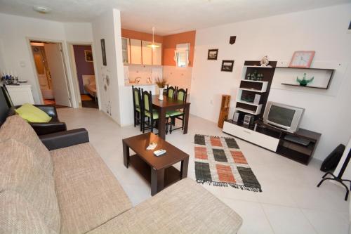 Apartments Krivokapic - image 2