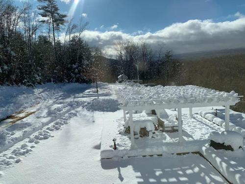 Adams Hill House Retreat - Artist-Architect's Estate, Newfane Vermont