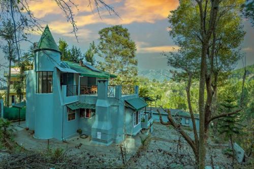 Cheerful 3 bhk villa in Dharampur (KASAULI)