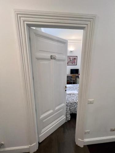 B&B Azuni Home - image 7