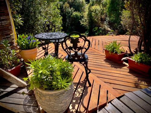Rõdu/terrass, Large Room in a Secluded & Wild Place with Ocean View in Ancud