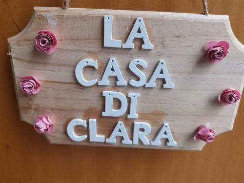 La casa di Clara, Napoli