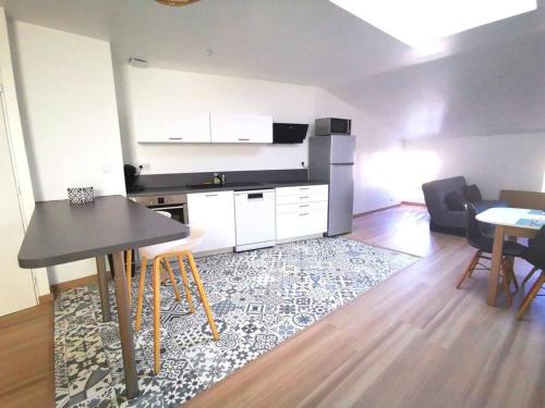 Logement entier - 6 pers - Wifi et Linge inclus - Location saisonnière - Beauvoir-sur-Niort