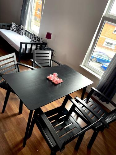 Létesítmények, Entire PinkApt - Free parking - Up to 4 guests - 3 beds - Close to city centre - Self check in in Ballymacarrett