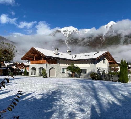 B&B Casa il sasso - Accommodation - Pinzolo