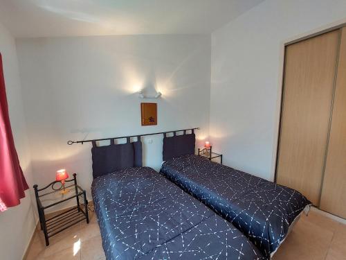 2 bedrooms, 4 beds