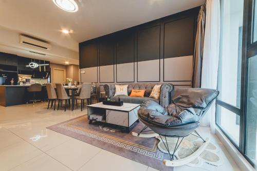Mosaic Grand Luxury 3BR w bathtub near Midvalley by Our Stay