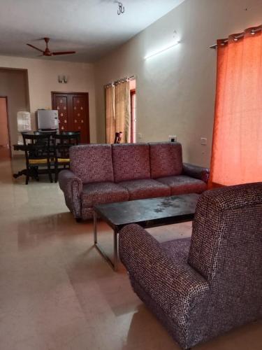 Amazing Villa Hudson New york Stay - Velachery