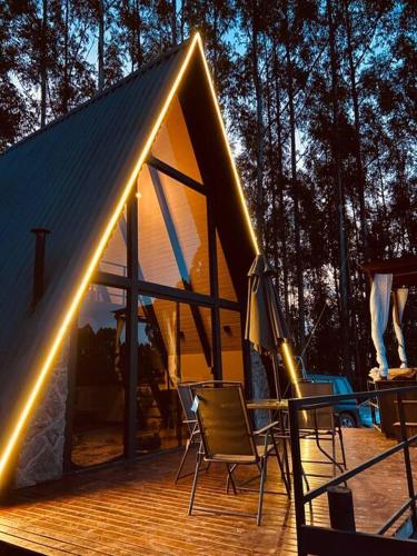 Cabana Raízes: A-Frame com vista para as montanhas