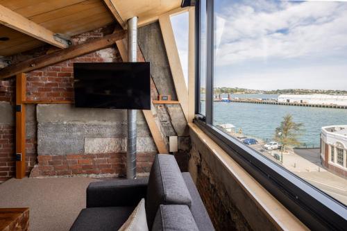 The Thomas Gregg Apartments - Dunedin
