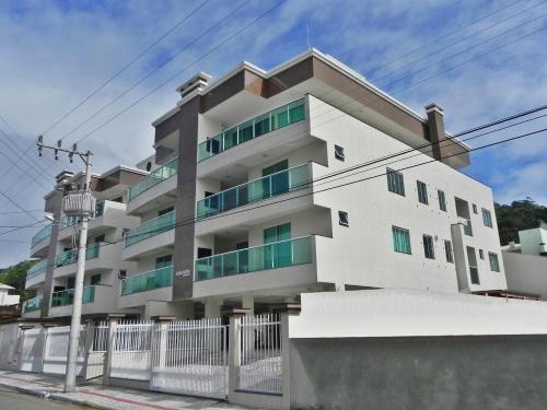 Apartment image 7