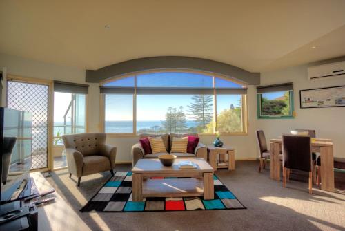 Tesis özellikleri, Pierview Apartments in Lorne