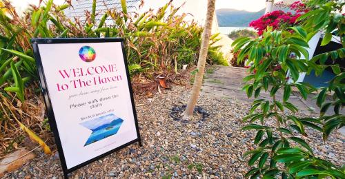 The Haven View - Airlie Beach