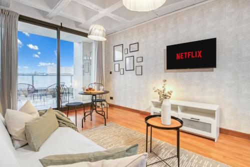 Cozy Penthouse, 20 min to downtown, Alcalá Norte, Madrid