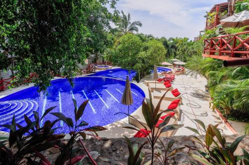 Tropical Oasis / Pool & Private jungle terraces in Sayulita, Mexico