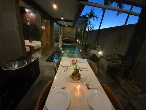 Bali Golden Elephant Hostel