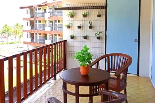 ระเบียง/ชานเรือน, Bagan Pinang Guest House in กัมปุงบากันปีนัง