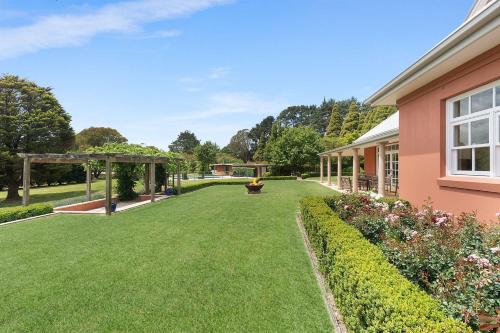 Iona Park, Moss Vale