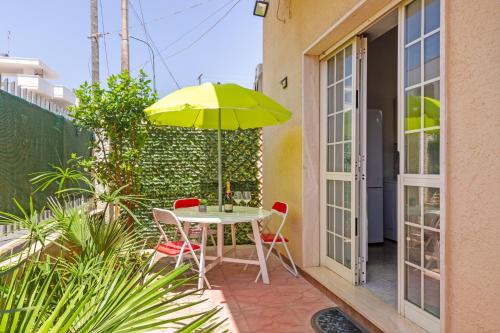 Air-conditioned Studio near the Sea With Wi-Fi Garden and Bike