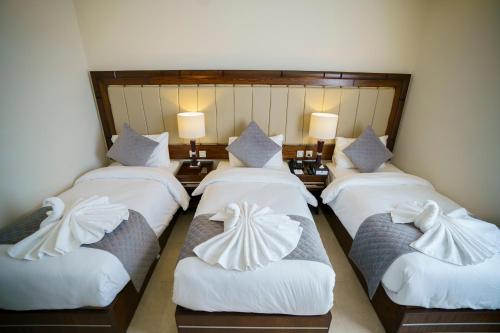 Triple Room image 2