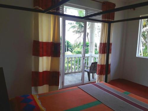Double Room with Balcony and Sea View with Free Benefits image 1