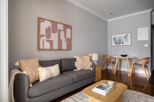 Kips Bay 1br w backyard nr park train NYC-1263 in New York, USA