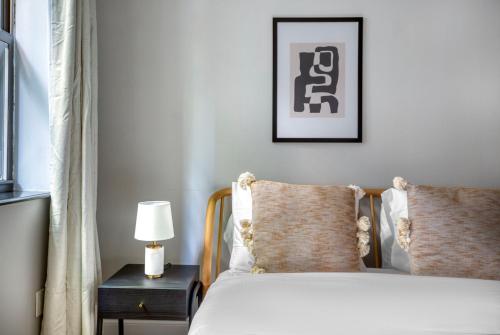 Kips Bay 1br w backyard nr park train NYC-1263 in New York, USA