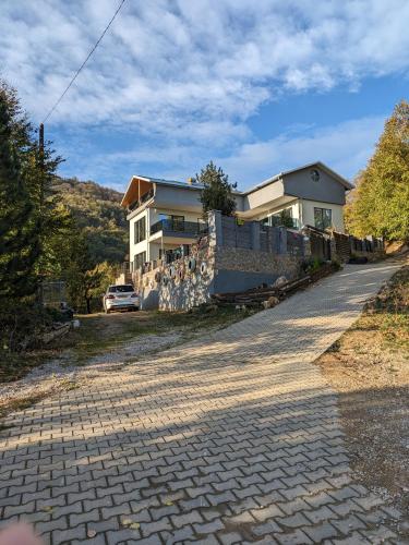 Turkish Mountain Retreat in Hilmiye