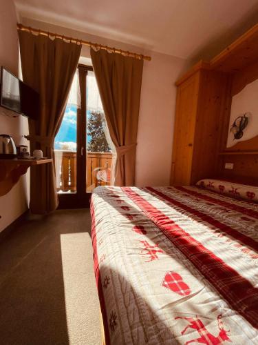 1 queen bed